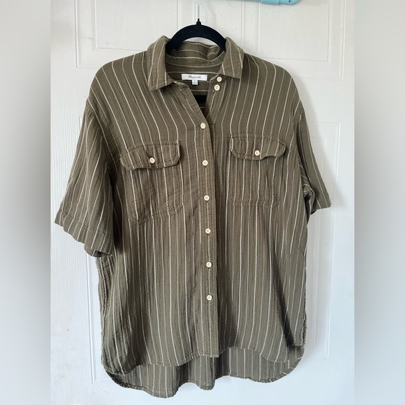 Madewell Lightspun Short-Sleeve Flap-Pocket Shirt in Stripe - Picture 4 of 10